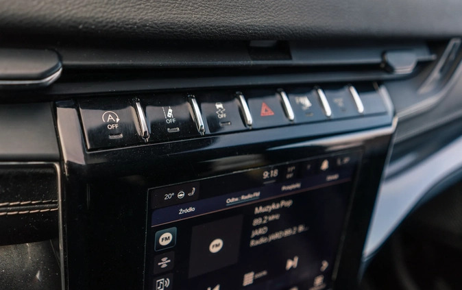 Jeep Grand Cherokee cena 229000 przebieg: 8600, rok produkcji 2022 z Lędziny małe 301
